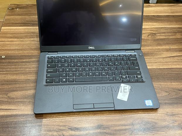 Laptop Dell Latitude 5300 8GB Intel Core I5 SSD 256GB · Photo 2