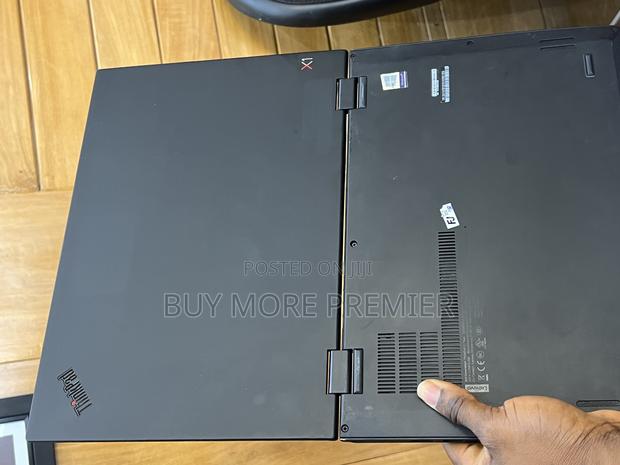 Laptop Lenovo Thinkpad X1 Yoga 8GB Intel Core I5 SSD 256GB · Photo 6