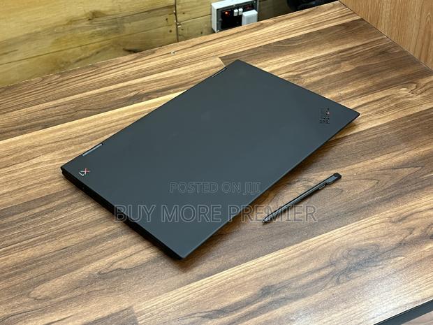 Laptop Lenovo Thinkpad X1 Yoga 8GB Intel Core I5 SSD 256GB · Photo 3