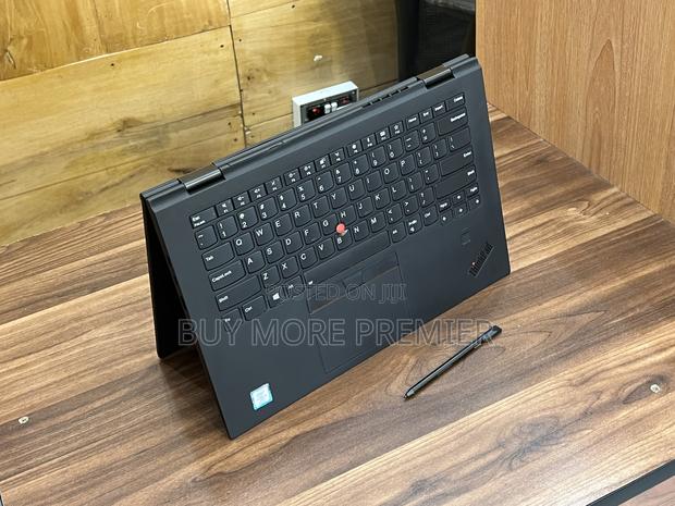 Laptop Lenovo Thinkpad X1 Yoga 8GB Intel Core I5 SSD 256GB · Photo 2