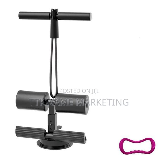 Adjustable Sit Up Bar With Boxing Ball · Photo 4