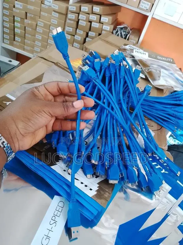 Sata Cables · Photo 1