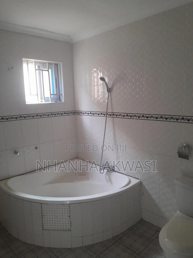 3bdrm House in Klagon Police, Tema Metropolitan for rent · Photo 2