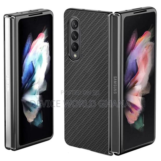 Carbon Fiber Pattern for Samsung Z Fold 7,6,5 ,4 and Fold 3 · Photo 3