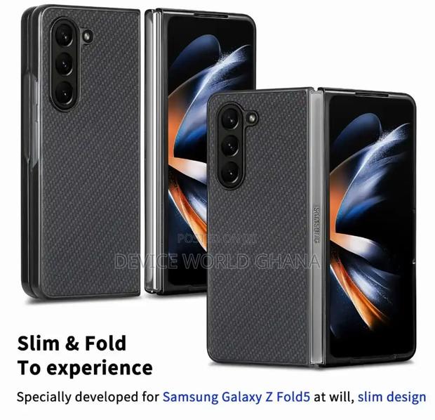 Carbon Fiber Pattern for Samsung Z Fold 7,6,5 ,4 and Fold 3 · Photo 2