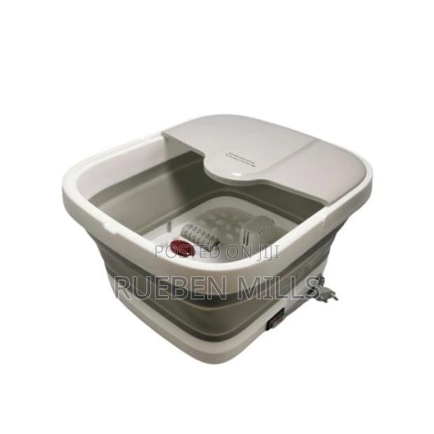 Relaxing Pedicure Bowl Machine With Heater and Bubbles. · Photo 2