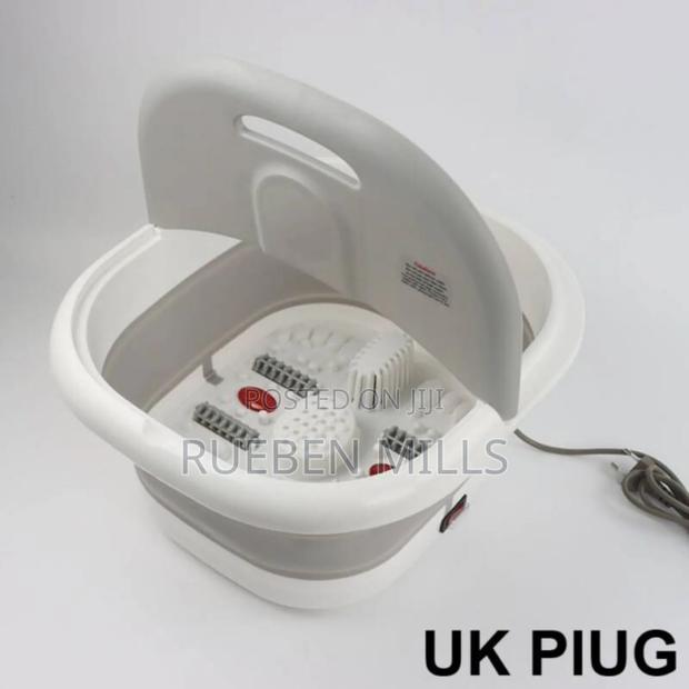 Relaxing Pedicure Bowl Machine With Heater and Bubbles. · Photo 5