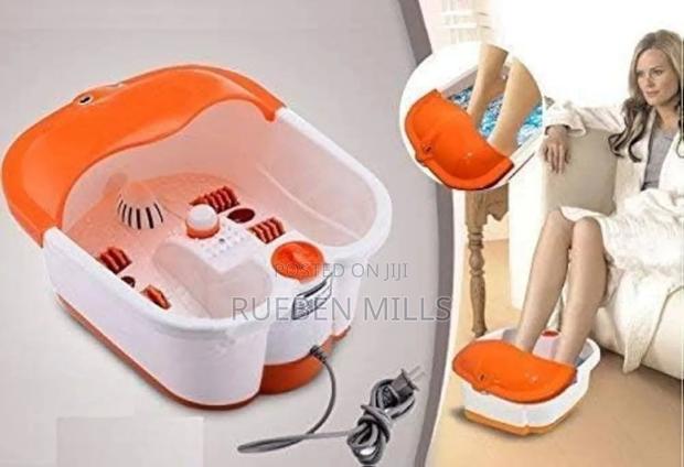 Big Plastic Pedicure Bowl · Photo 1