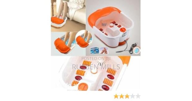 Big Plastic Pedicure Bowl · Photo 2