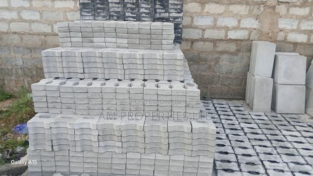 Quality Interlocking Pavement Blocks · Photo 3