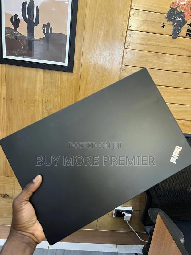 Laptop Lenovo Thinkpad E15 16GB Intel Core I5 SSD 512GB · Photo 4