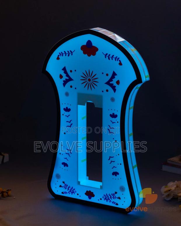 Azul Tequila Bottle Glorifier/ Presenter/ Carrier · Photo 1