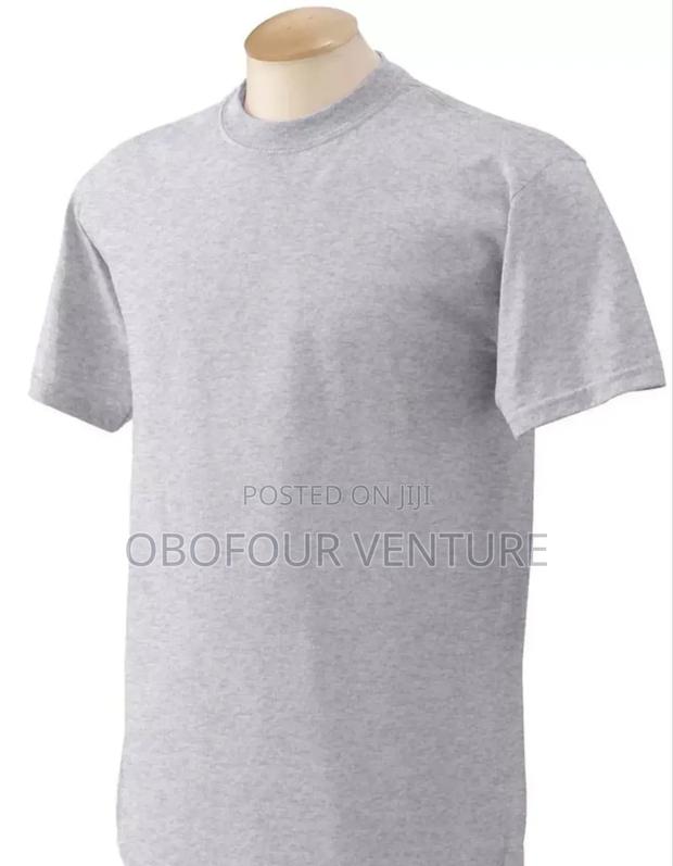 Quality And Affordable T-shirts From America · Photo 1