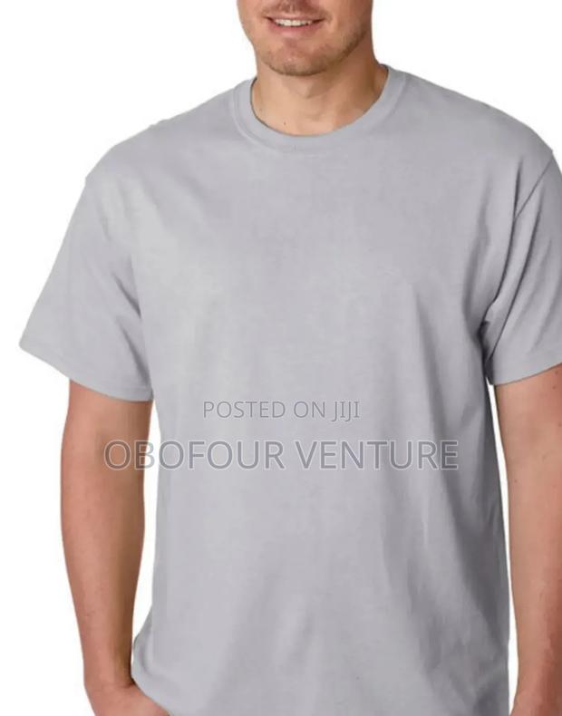 Quality And Affordable T-shirts From America · Photo 2