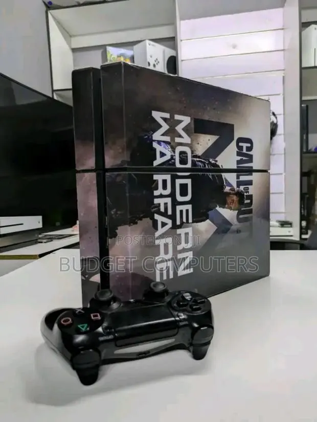 Ps4 With 40games / 2tb · Photo 1