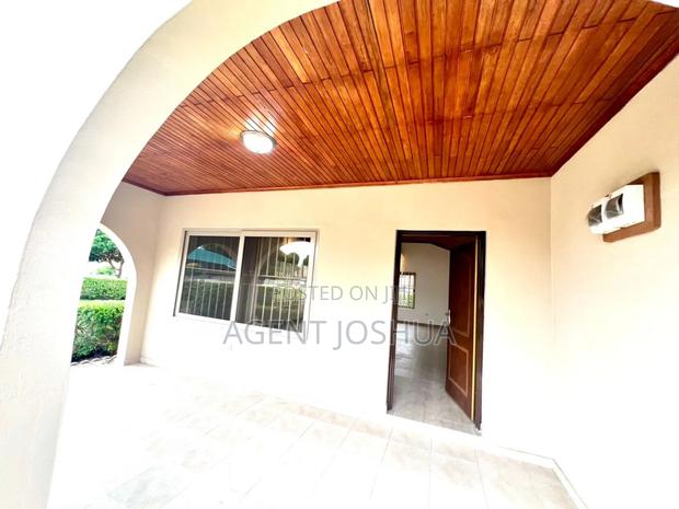3bdrm House in Regimanuel Golden, Airport Residential Area for rent · Photo 6