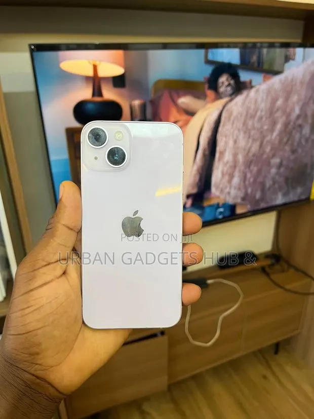 Apple iPhone 14 128 GB White · Photo 1