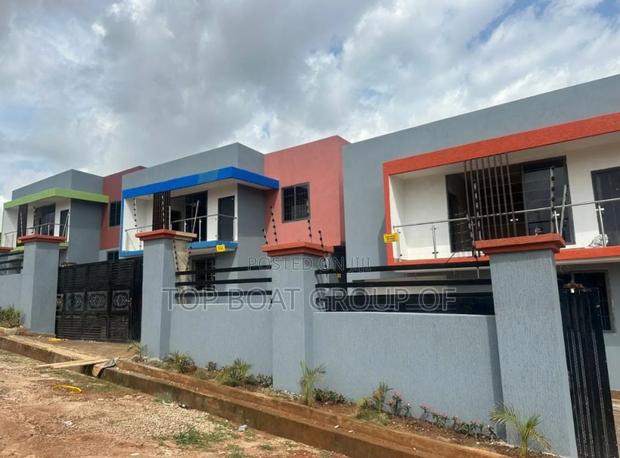 Furnished 5bdrm House in Ahodwo Sokoban Daban, Kumasi Metropolitan · Photo 2
