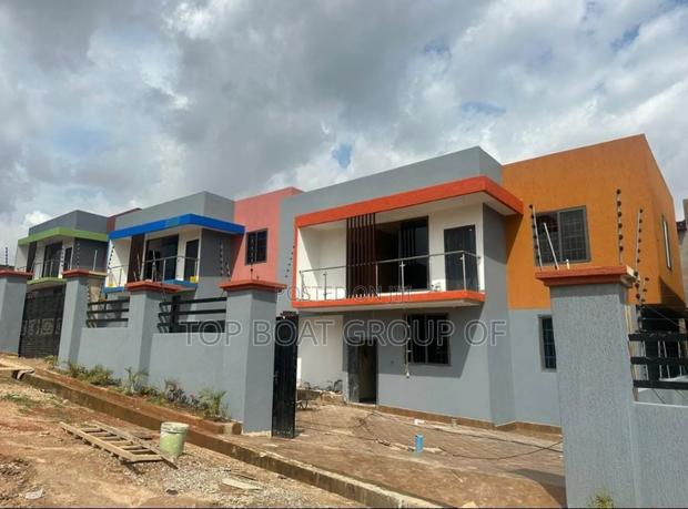 Furnished 5bdrm House in Ahodwo Sokoban Daban, Kumasi Metropolitan · Photo 3