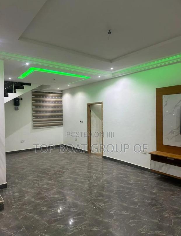 Furnished 5bdrm House in Ahodwo Sokoban Daban, Kumasi Metropolitan · Photo 5