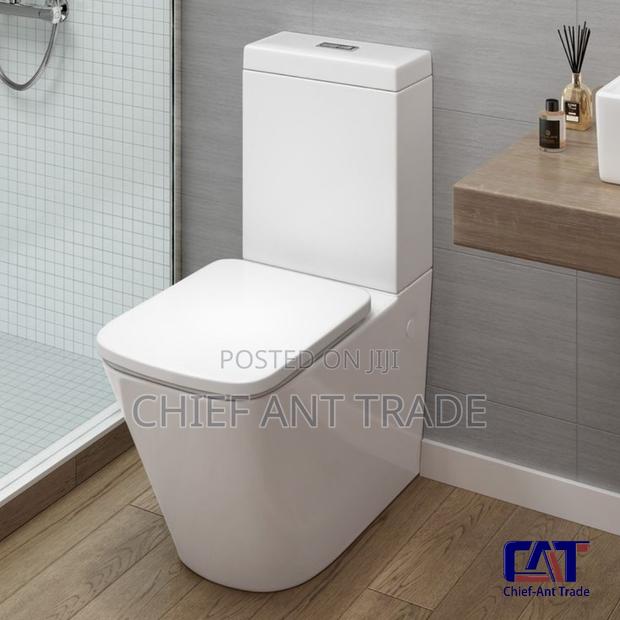 Water Closet. Wc Toilet Seat A2028 · Photo 1