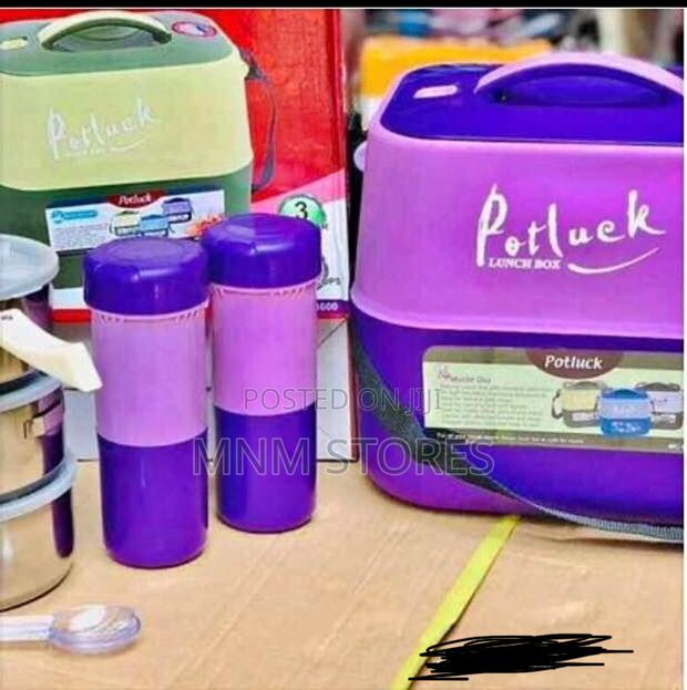 Potluck Lunch Box · Photo 1