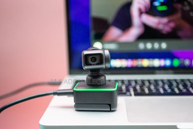 The AI Powered Insta 360 Link Webcam · Photo 1