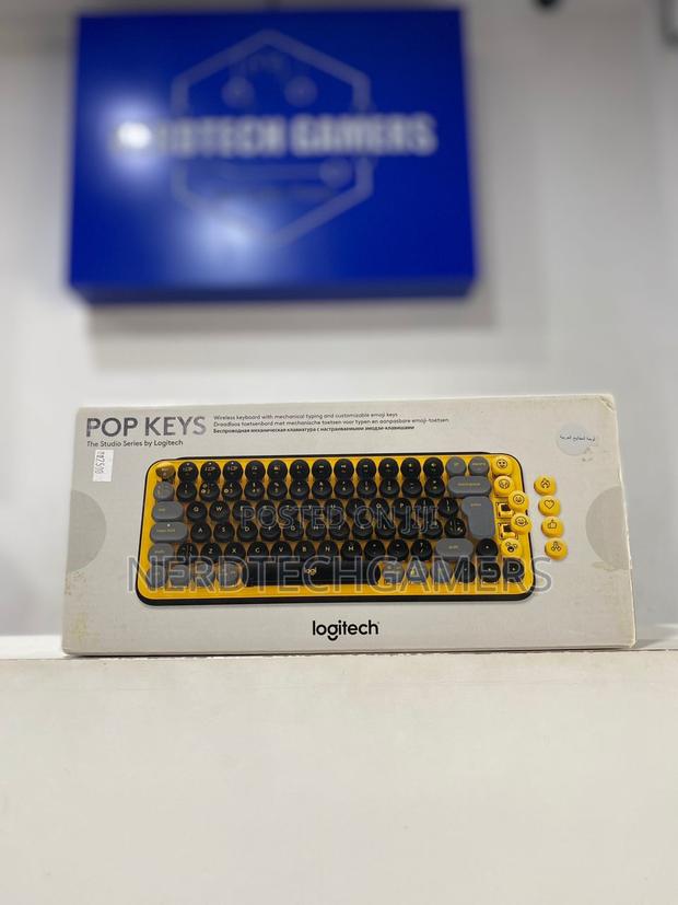 Logitech Pop Keys Wireless Keyboard · Photo 1