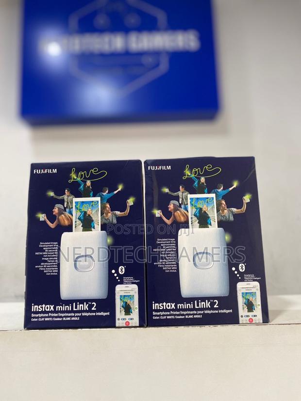 Fujifilm Instax Mini Link 2 Smartphone Printer Clay White · Photo 1