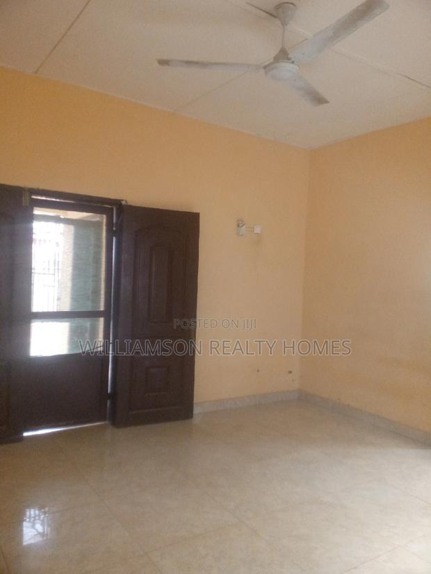 2bdrm Apartment in Hfc Estate Area, Spintex for rent · Photo 5