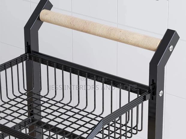 Storage Rack · Photo 2