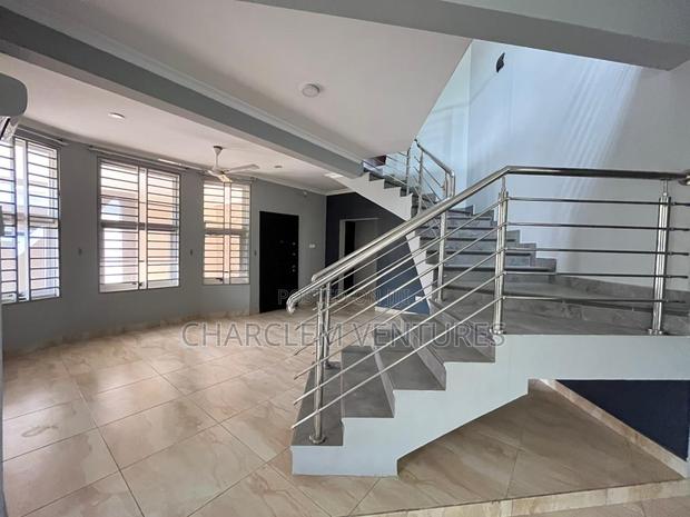 3bdrm Townhouse / Terrace in Charclem Ventures, East Legon for rent · Photo 6