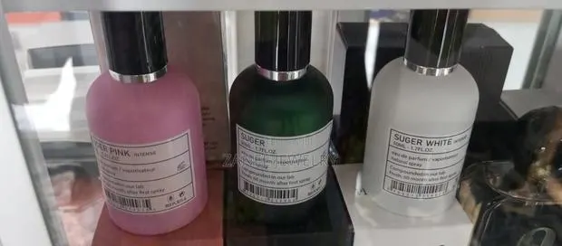 Sugar White Black and Pink Perfume · Photo 1
