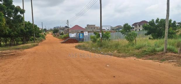 Tema Community 25> Accredited Lands // Litigation Free. · Photo 2