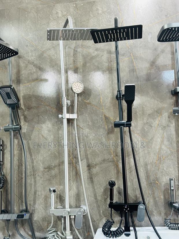 Stainless Steel Shower_black Shower Set_4 in 1 Shower · Photo 1