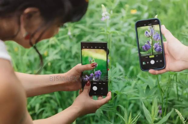 4 In1 Mobile Lens, Portrait, Wide Angle, Fish Eye, Macro. · Photo 3