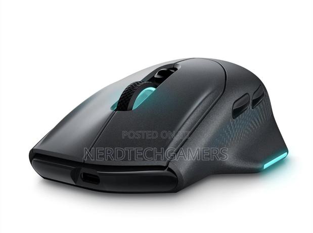 Alienware Wireless Gaming Mouse AW620M: 16000 · Photo 3