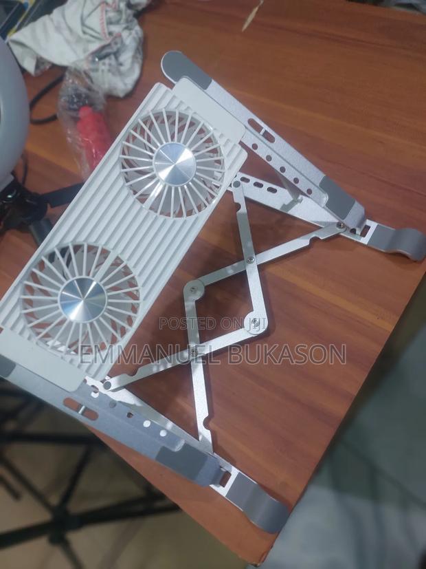 Lapto Stand With Fan · Photo 3
