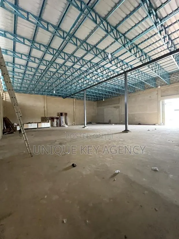 Newly Built Warehouses for Rent in Spintex · Photo 1