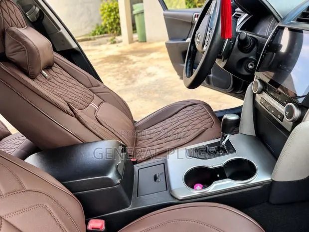 Bring Executive Elegance Into Your Daily Commute: Leather Seat Covers · Photo 1