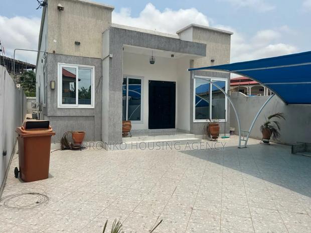 3bdrm House in Bronko Housing, Spintex for rent · Photo 1