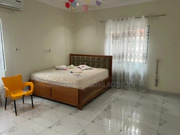 3bdrm House in Bronko Housing, Spintex for rent · Photo 6