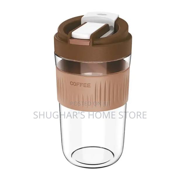 Glass Cup With Straw · Photo 3