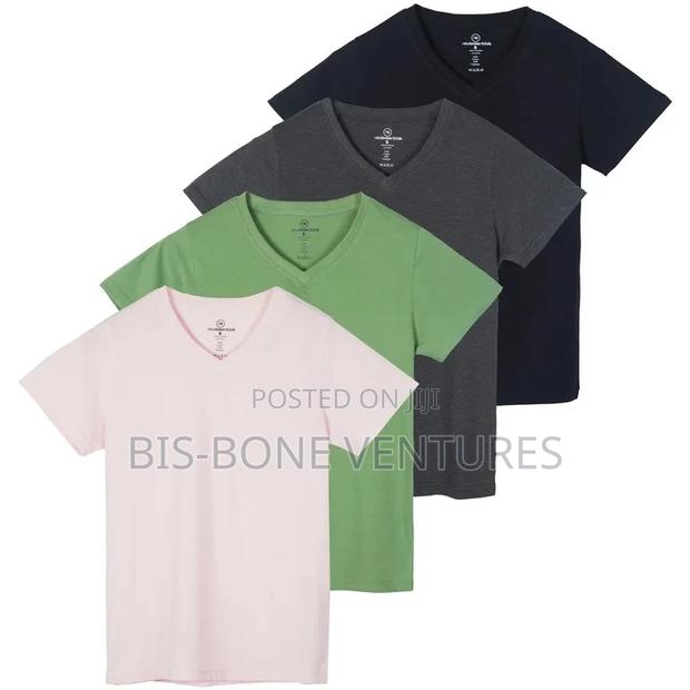 T-Shirt Clothing · Photo 5