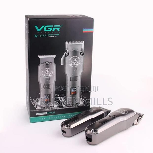 VGR-675 Two in One All Metal Barbering Machine Hair Clipper · Photo 2