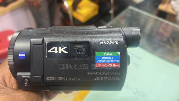 Sony Ax35 Video · Photo 1