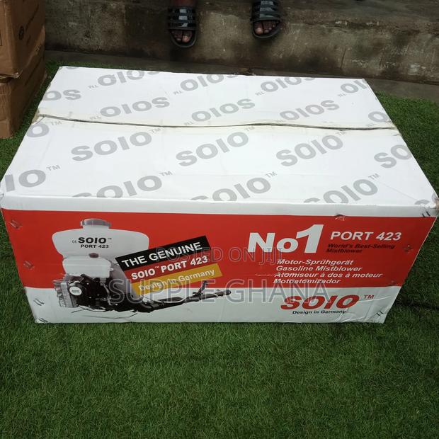 The Genuine Solo Port 423 Design in Germany Knapsack Sprayer · Photo 1