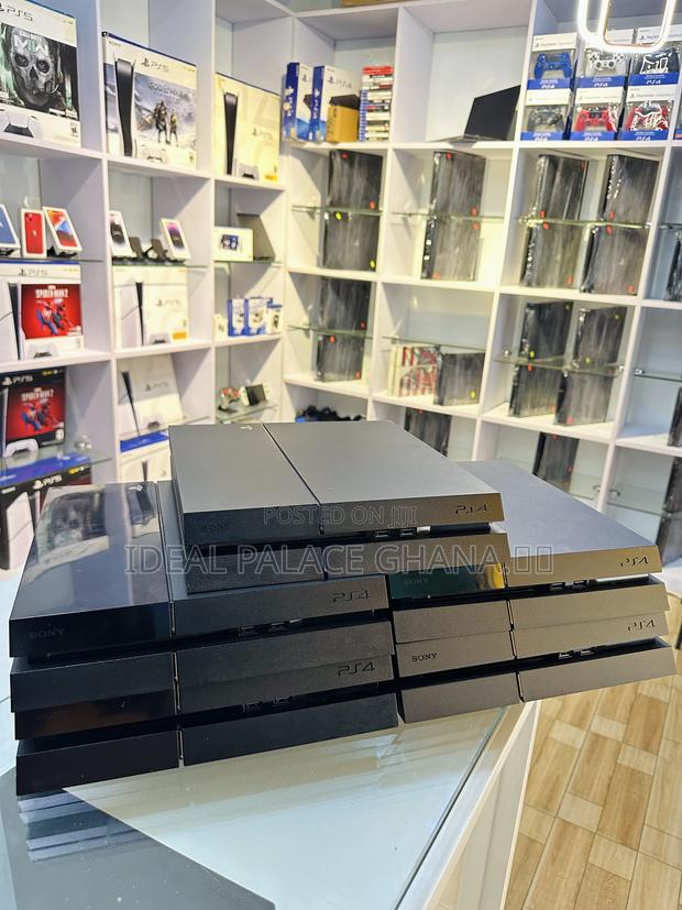 Ps4 Standard Jailbreak With 8 Games · Photo 2