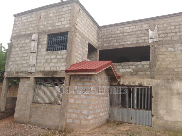12bdrm Apartment in Dki Properties, Oyibi for sale · Photo 6