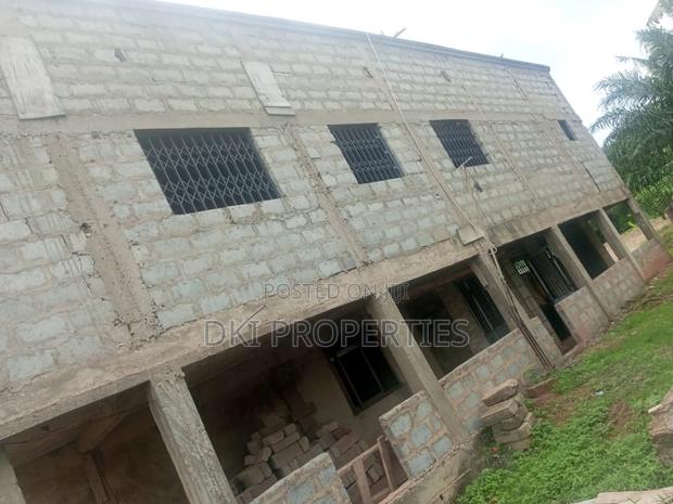 12bdrm Apartment in Dki Properties, Oyibi for sale · Photo 2